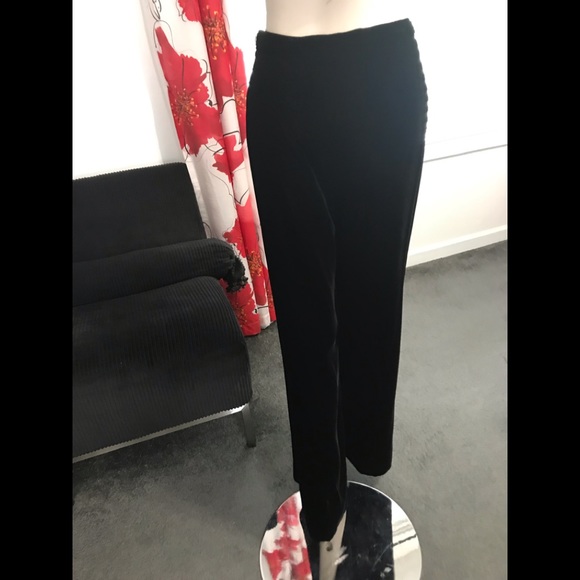 Joan Leslie by Kasper velvet/satin suit - Picture 7 of 8